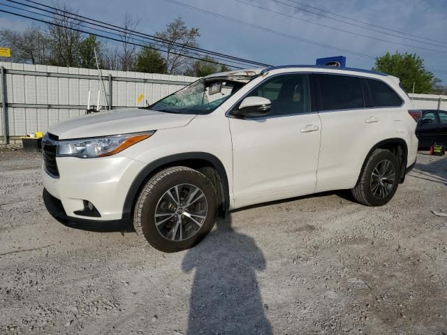 2016 Toyota Highlander XLE