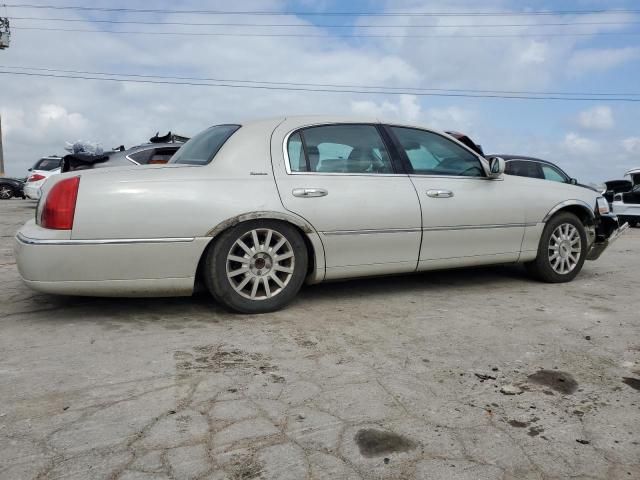 2007 Lincoln Town Car Signature