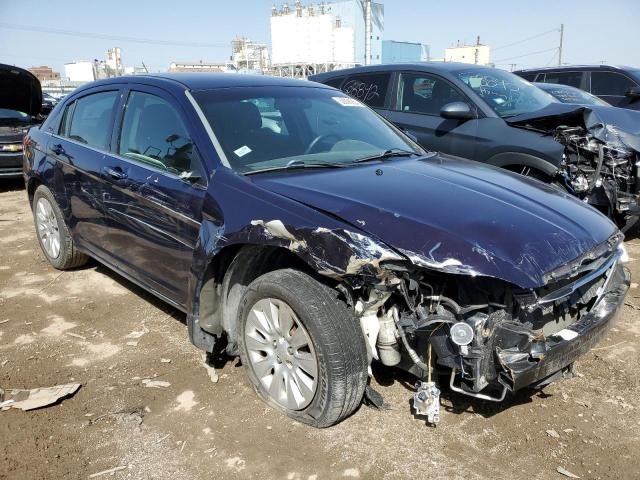 2014 Chrysler 200 LX