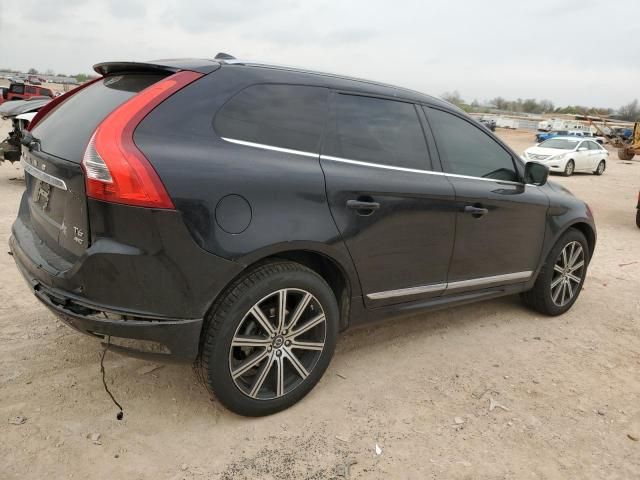 2015 Volvo XC60 T6 Platinum