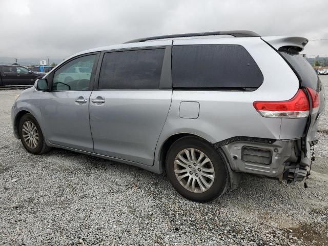 2011 Toyota Sienna XLE