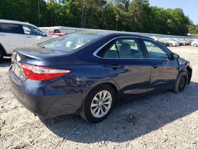 2015 Toyota Camry Hybrid