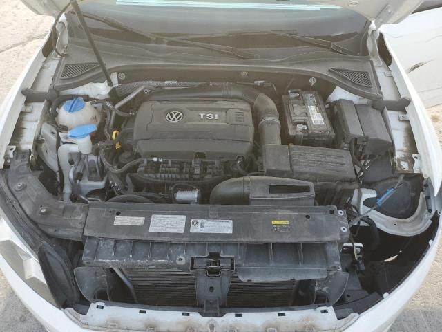 2015 Volkswagen Passat S