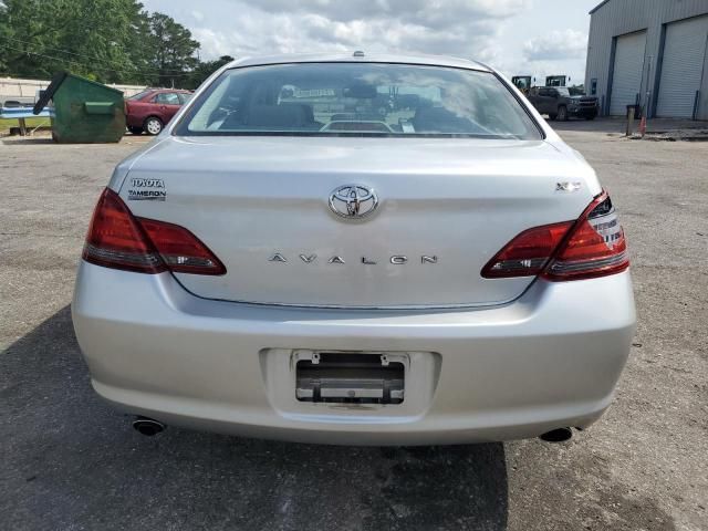 2009 Toyota Avalon XL