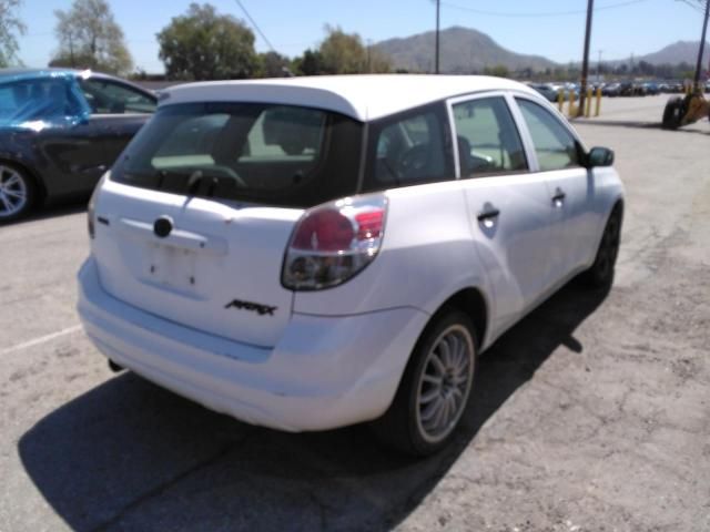 2005 Toyota Corolla Matrix XR