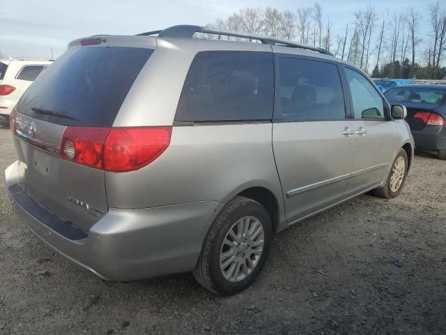 2008 Toyota Sienna XLE