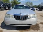 2002 Lincoln Town Car Signature