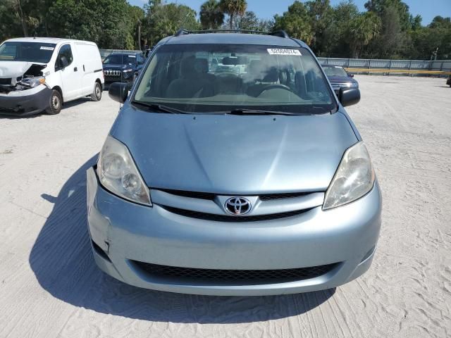 2006 Toyota Sienna CE