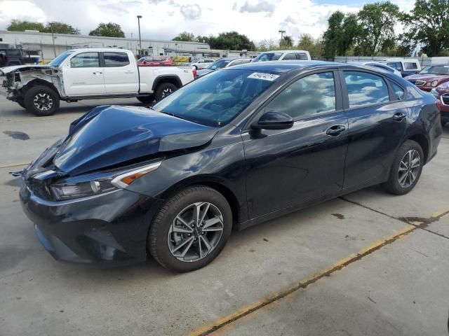 2023 KIA Forte LX