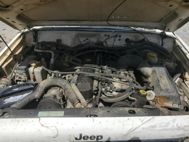 1998 Jeep Cherokee SE