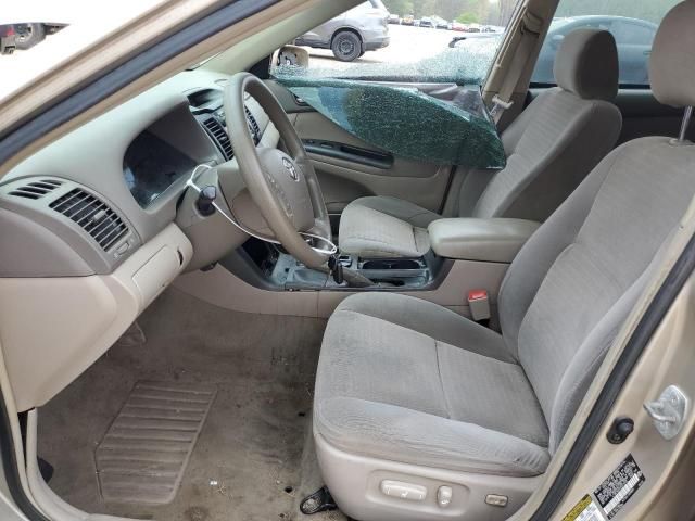 2005 Toyota Camry LE