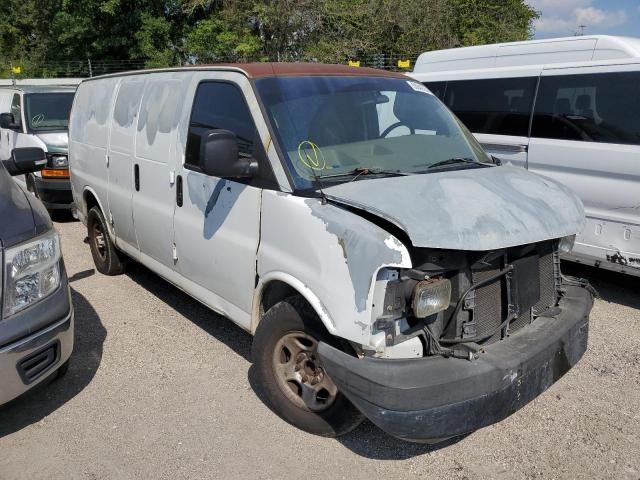 2004 Chevrolet Express G1500