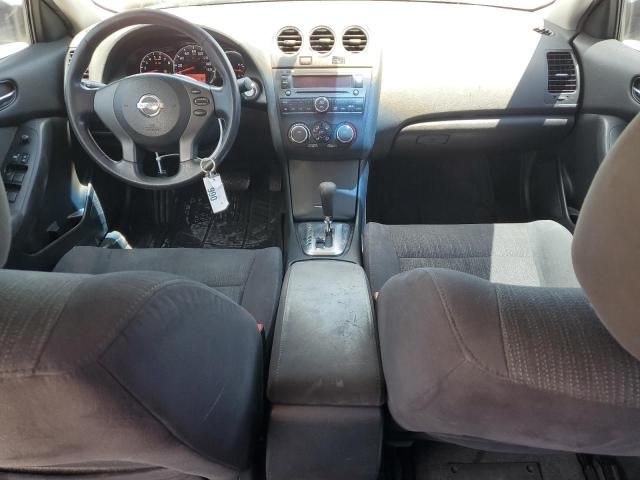 2010 Nissan Altima Base