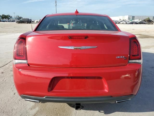 2015 Chrysler 300 S