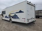 2004 Ford Econoline E450 Super Duty Cutaway Van