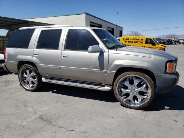 2000 Cadillac Escalade