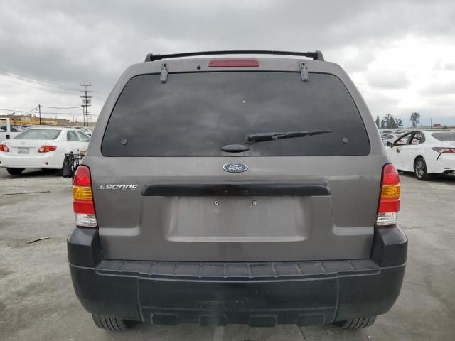 2005 Ford Escape XLS