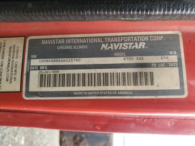 1999 International 4000 4700