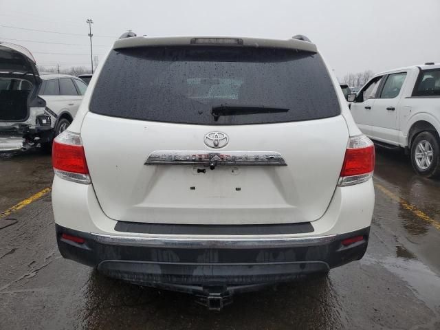 2011 Toyota Highlander Base