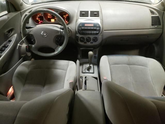 2004 Nissan Altima Base