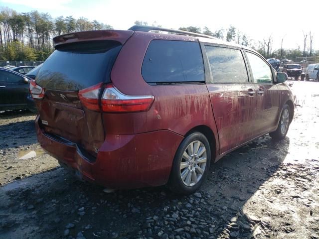 2017 Toyota Sienna XLE