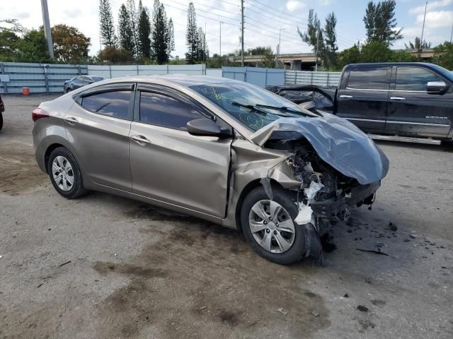 2016 Hyundai Elantra SE