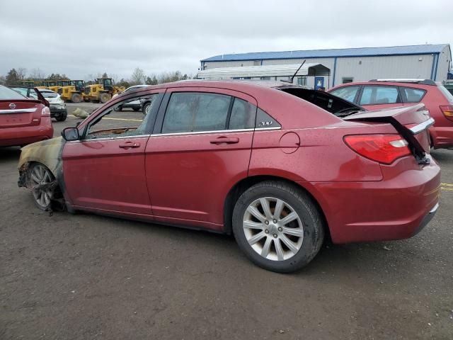 2013 Chrysler 200 Touring