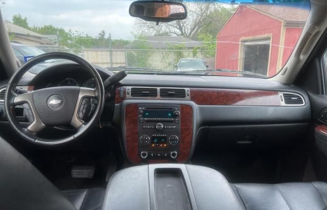 2012 Chevrolet Suburban C1500 LT