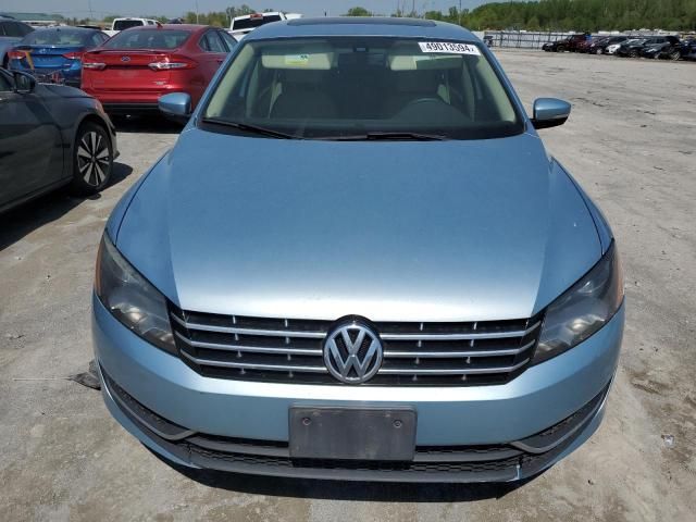 2012 Volkswagen Passat SE