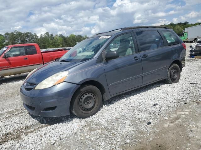 2008 Toyota Sienna CE