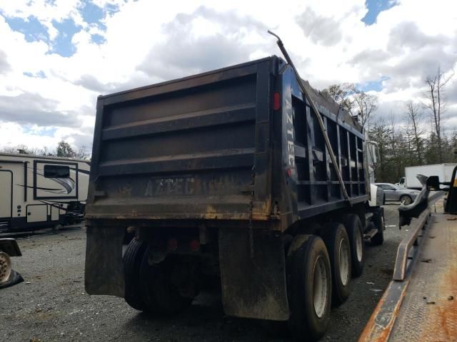 2007 Mack 700 CTP700