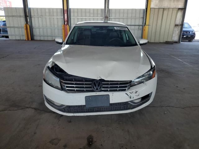 2014 Volkswagen Passat SEL