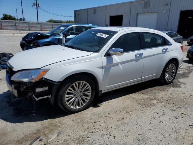 2013 Chrysler 200 Limited