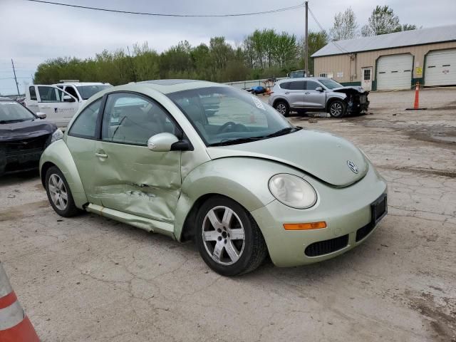 2007 Volkswagen New Beetle 2.5L Option Package 1