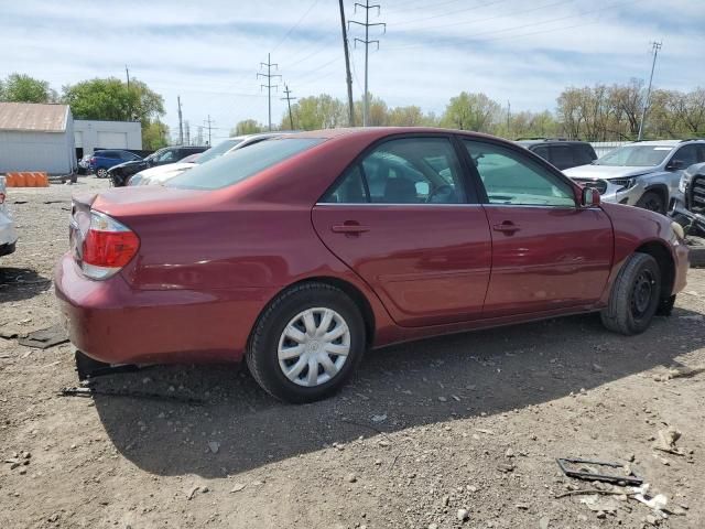 2005 Toyota Camry LE