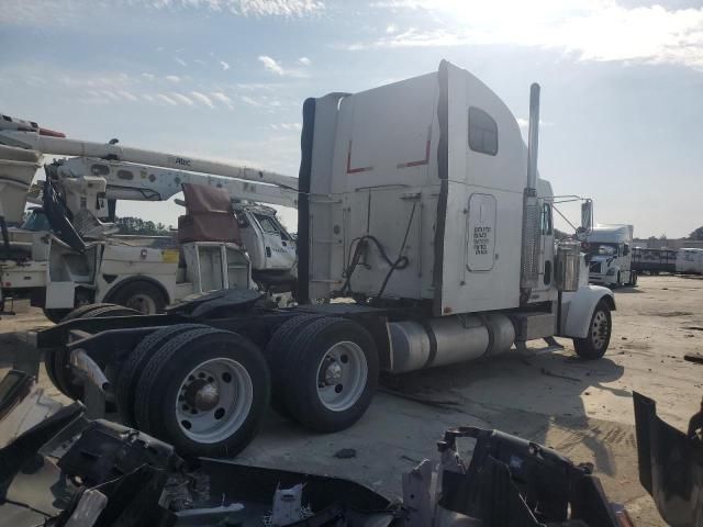 1996 Freightliner Conventional FLD120