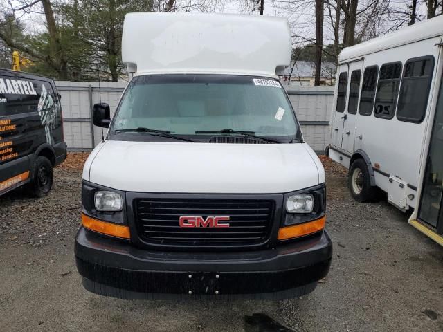 2017 GMC Savana Cutaway G3500