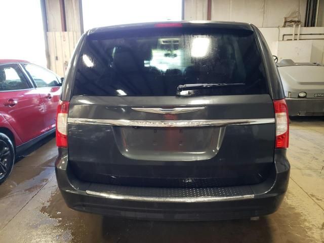 2012 Chrysler Town & Country Touring L