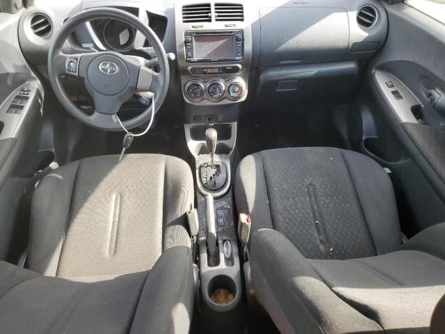 2013 Scion XD