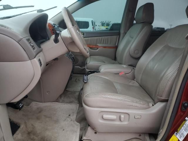 2006 Toyota Sienna XLE