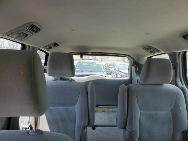 2010 Toyota Sienna CE