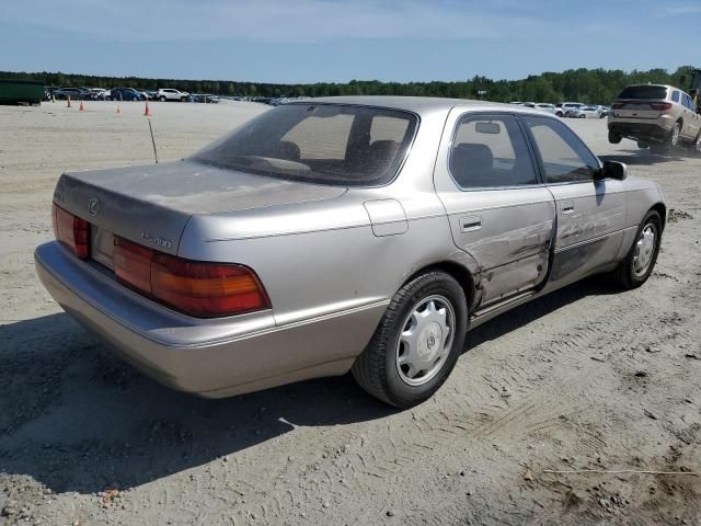 1994 Lexus LS 400