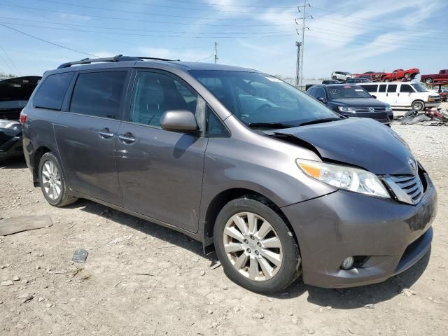 2015 Toyota Sienna XLE