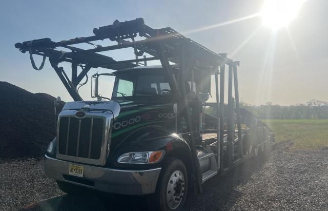 2013 Peterbilt 348