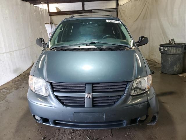 2005 Dodge Grand Caravan SXT