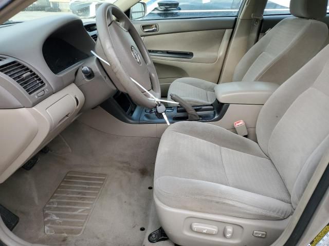 2005 Toyota Camry LE