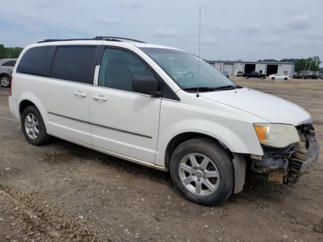 2010 Chrysler Town & Country Touring