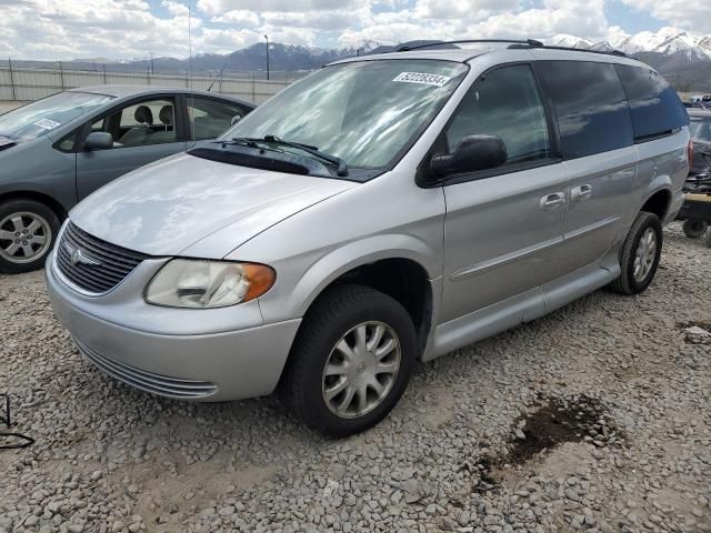 2003 Chrysler Town & Country EX