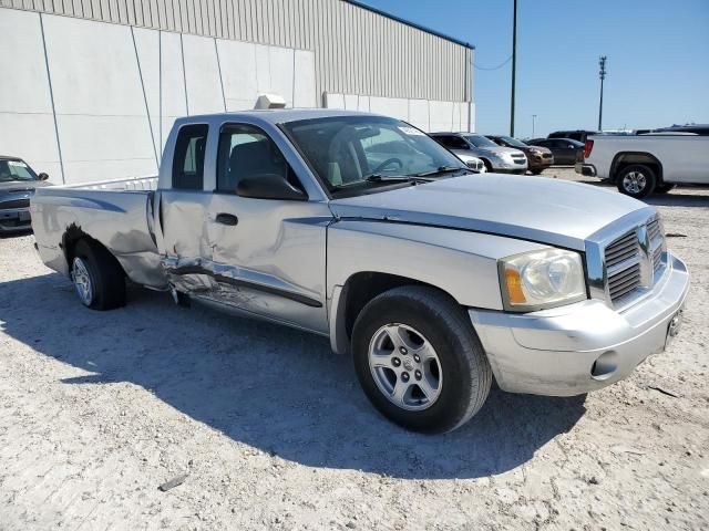 2006 Dodge Dakota SLT