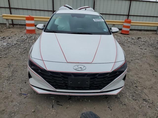 2022 Hyundai Elantra SEL